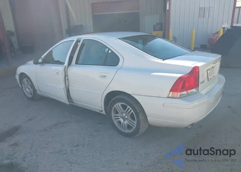 2007 Volvo S60 2.5T from USA, damaged, VIN YV1RS592372627173